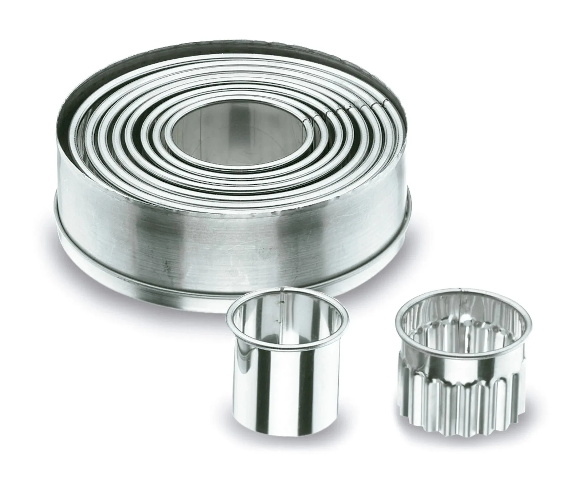 Ensemble de 9 emporte-pièces ronds LACOR Inox 68069